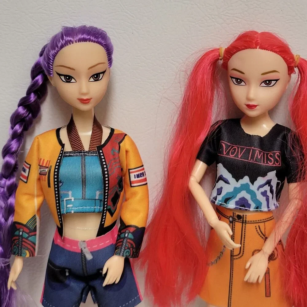 KPop Demon Hunters Dolls Set of 2 Rumi and Mira HUNTR/X